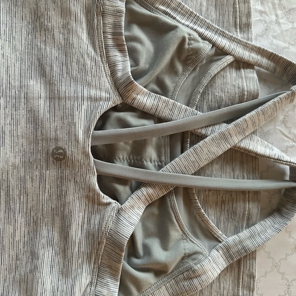 Lululemon Tank - Picture 5 of 7